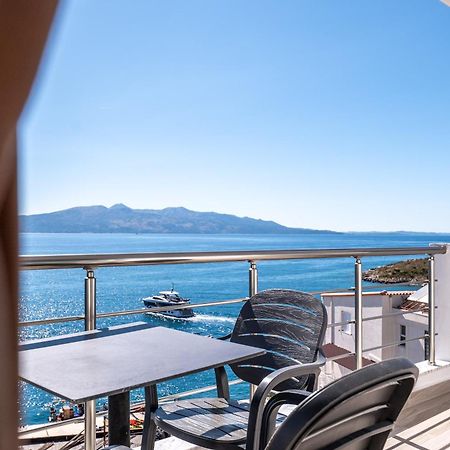 Erioni Hotel Sarandë Exterior foto